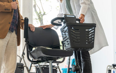 Manual Wheelchair vs Powerchair: Which Is Right for You?